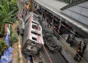 10 Korban Meninggal Kereta Bekasi Timur Teridentifikasi, Ini Daftarnya