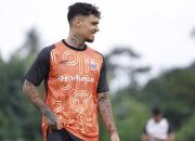 jelang-persija-vs-persib:-shayne-pattynama-tak-sabar-sambut-laga-el-clasico-pertamanya