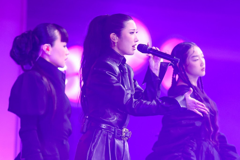 di-dalam-billboard-women-in-music-awards-2026:-foto-pertunjukan-terbaik