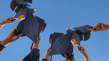 bni-konsisten-salurkan-beasiswa-untuk-pemerataan-pendidikan-nasional