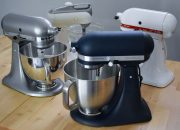 Ulasan KitchenAid Artisan Plus Stand Mixer: Tambahan Kecil, Perbedaan Besar