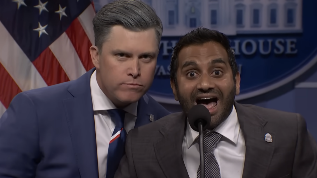 snl-dibuka-dengan-konferensi-pers-pete-hegseth-lainnya