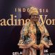 wamendagri-ribka-haluk-bawa-nuansa-papua-di-leading-women-awards
