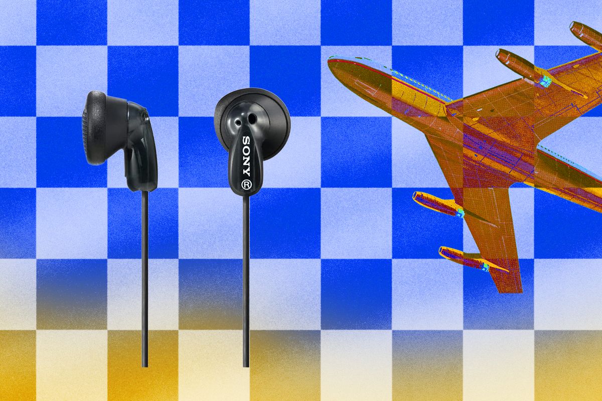 setiap-orang-harus-bepergian-dengan-sepasang-headphone-berkabel-murah-(2026)