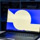 laptop-andalan-samsung-adalah-tiruan-macbook-pro-yang-mengalami-kesalahan-besar