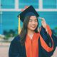 kado-wisuda-perguruan-tinggi-terbaik-seumur-hidup-di-dunia-nyata
