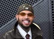 album-‘brown’-chris-brown:-semua-27-lagu-berperingkat