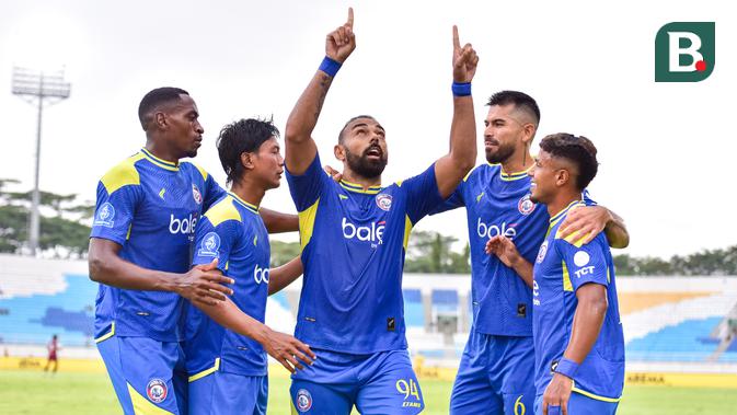 hasil-bri-super-league:-joel-vinicius-mengamuk,-arema-fc-gulung-psm-makassar