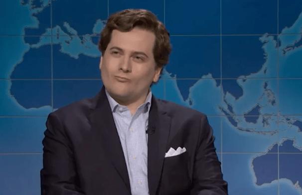 pembaruan-akhir-pekan-‘snl’:-tucker-carlson-mengomel-tentang-met-gala