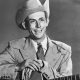 chart-rewind:-pada-tahun-1951,-hank-williams-menjadi-panas-dengan-‘cold,-cold-heart’