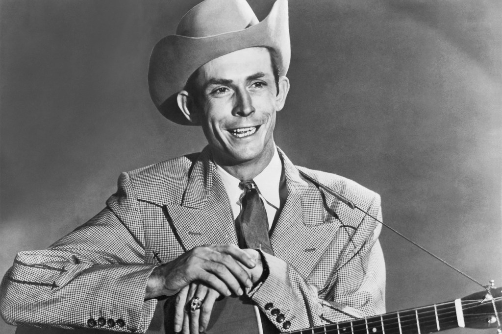 chart-rewind:-pada-tahun-1951,-hank-williams-menjadi-panas-dengan-‘cold,-cold-heart’