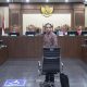 nadiem-usai-dituntut-18-tahun-penjara:-lebih-berat-dari-teroris
