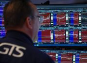 Investor teknologi Dan Niles memperkirakan saham AI akan anjlok 30% hingga 50% pada tahun 2027