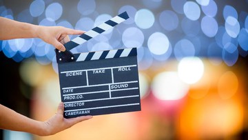 sutradara-film-pesta-babi-buka-suara,-jelaskan-makna-di-judul