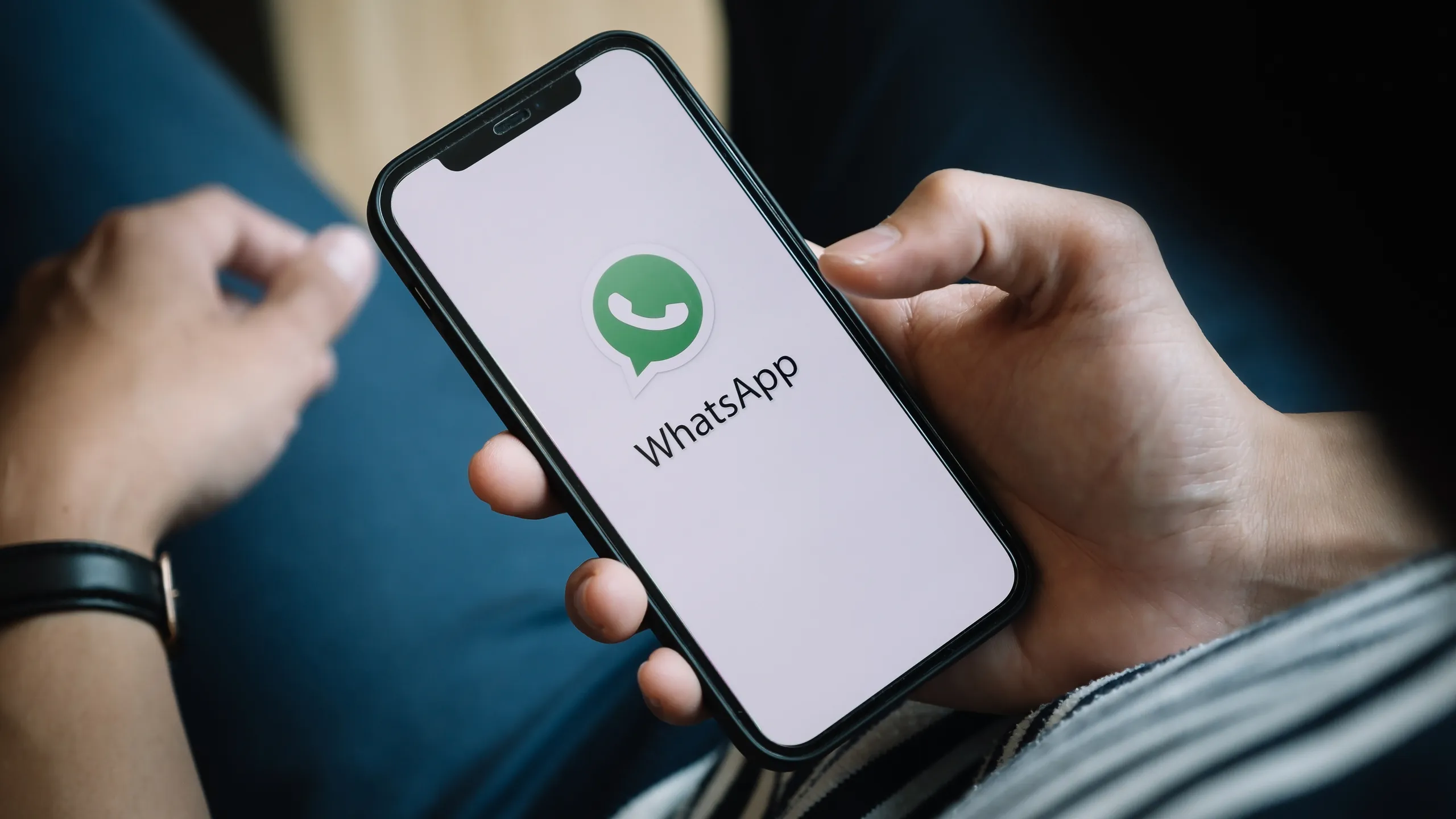 makin-canggih-ini-7-fitur-terbaru-whatsapp-iphone-mei-2026-yang-wajib-dicoba