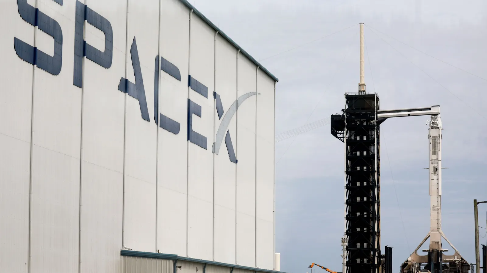pengarsipan-spacex-memberikan-wawasan-tentang-x,-grok,-dan-xai