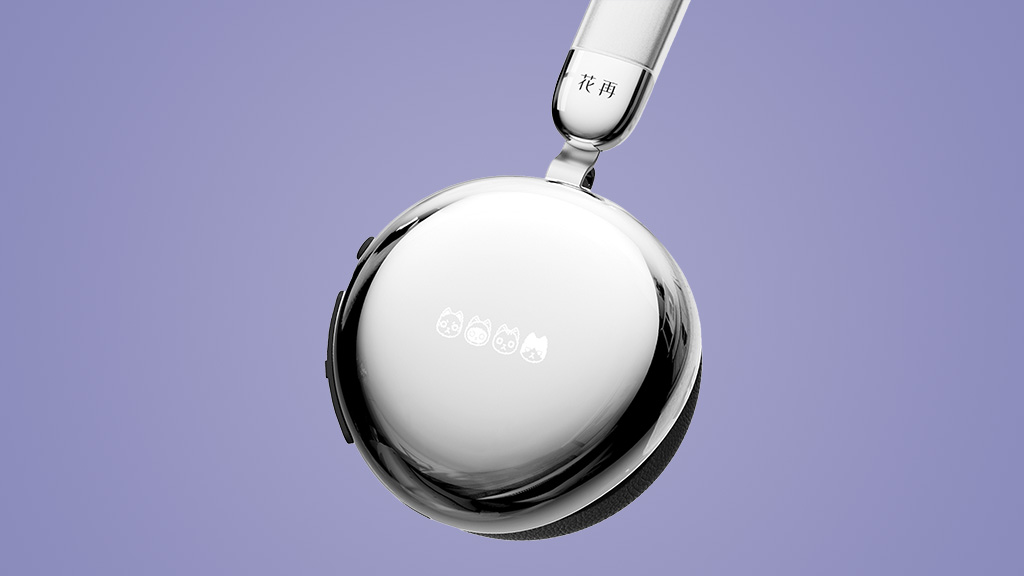 edifier-auro-ace-hadir-dengan-layar-interaktif-di-headphone