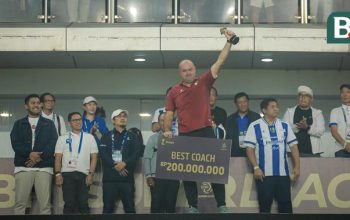 Bojan Hodak Pamit dari Persib, Umuh Muchtar: Dia Pelatih Terbaik Sepanjang Sejarah Klub Ini