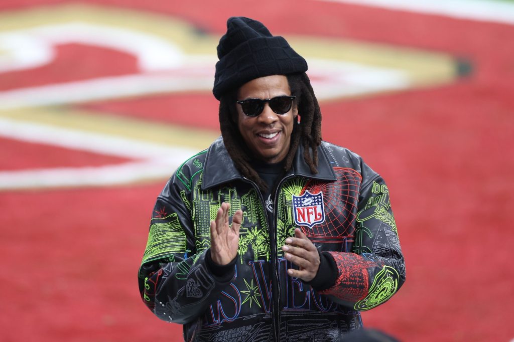 7-momen-terbaik-dari-headlining-jay-z-di-roots-picnic-2026