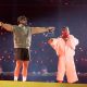 bad-bunny-memulai-residensi-bersejarah-di-madrid-dengan-myke-towers-sebagai-tamu-kejutan