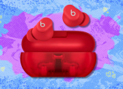 dapatkan-sepasang-beats-solo-buds-merah-transparan-dengan-diskon-$10