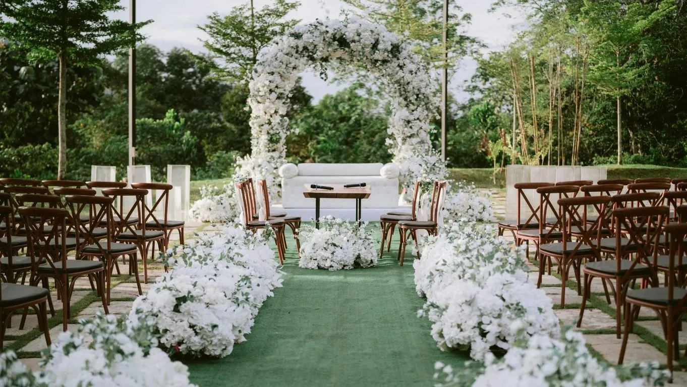 7-wedding-venue-di-solo-untuk-hari-bahagiamu,-mulai-dari-budget-friendly-sampai-mewah!