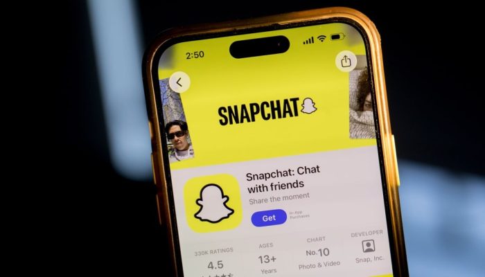 Survei: Remaja sering melihat konten dan pesan berbahaya di Snapchat