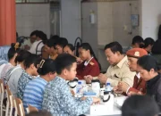 prabowo-santap-mbg-bersama-pelajar-sekolah-rakyat-di-bali
