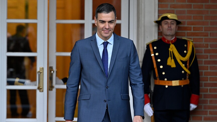 pm-spanyol-pedro-sanchez-hadiri-festival-pro-palestina,-serukan-perdamaian-untuk-gaza