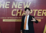 foto:-persija-jakarta-perkenalkan-shin-tae-yong-sebagai-pelatih-baru-macan-kemayoran