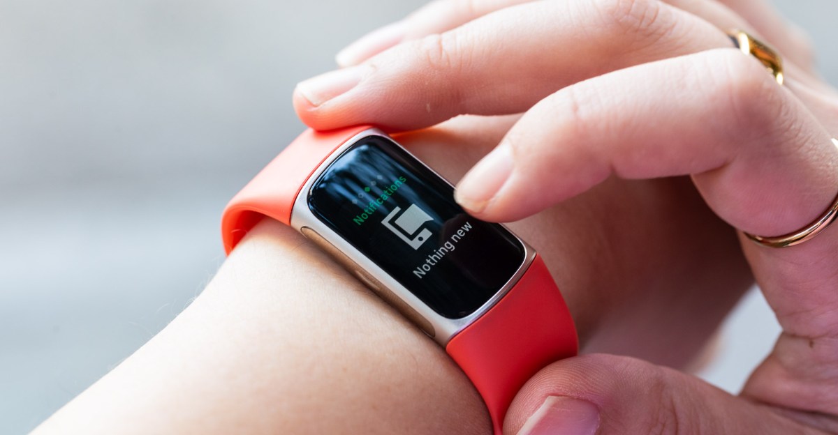 charge-6-dan-ace-lte-dari-fitbit-kini-semurah-air-$100-yang-baru