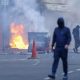 foto:-kerusuhan-anti-imigran-pecah-di-belfast-buntut-penikaman-brutal