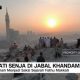 VIDEO: Senja di Jabal Khandamah dan Oleh-Oleh Boneka Unta