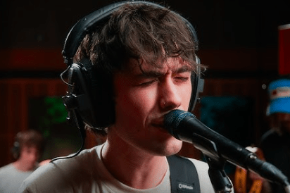 “the-tullamarines-cover-dari-‘the-chain’-fleetwood-mac-untuk-debut-‘like-a-version'”.