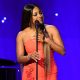 mickey-guyton-membawakan-lagu-kebangsaan-di-final-nba-game-5