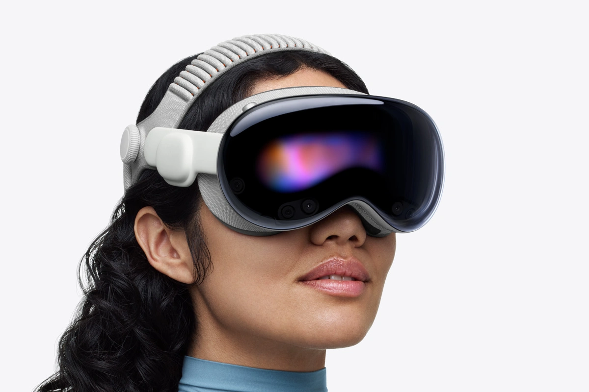 apple-disebut-batalkan-vision-pro-2,-fokus-kembangkan-smart-glasses-ai