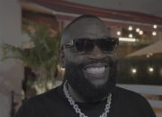 rick-ross-berbicara-tentang-‘port-of-miami,’-kesibukan-bisnisnya-&-album-baru-‘set-in-stone’