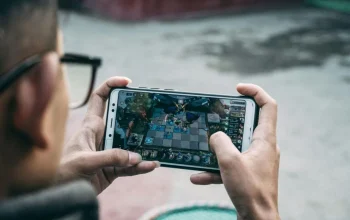 5 Tips Memaksimalkan Reward Dari Sistem Gacha Di Game Mobile Favorit