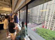 kegembiraan-kantor-terpanas-di-nyc-hari-ini:-pemandangan-barisan-depan-parade-knicks