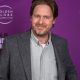 Infowars kembali dengan Tim Heidecker sebagai pemimpinnya. Berikut tampilannya.