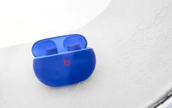 Apple memperbaiki kelemahan Beats Studio Buds yang memungkinkan peretas mendengarkan percakapan
