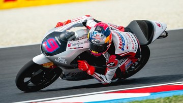 hakim-danish-dan-veda-ega-bikin-bangga-asean-di-moto3-ceko