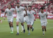 ngeri!-mike-van-der-hoorn-dan-striker-timnas-irak-dirumorkan-bakal-gabung-persib