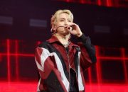 label-rekaman-mantan-anggota-nct-mark-lee-minta-maaf-atas-foto-kaos-bendera-konfederasi