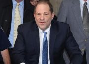 jaksa-new-york-cabut-dakwaan-pemerkosaan-ke-harvey-weinstein