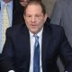 Jaksa New York Cabut Dakwaan Pemerkosaan ke Harvey Weinstein