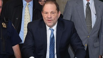 Jaksa New York Cabut Dakwaan Pemerkosaan ke Harvey Weinstein