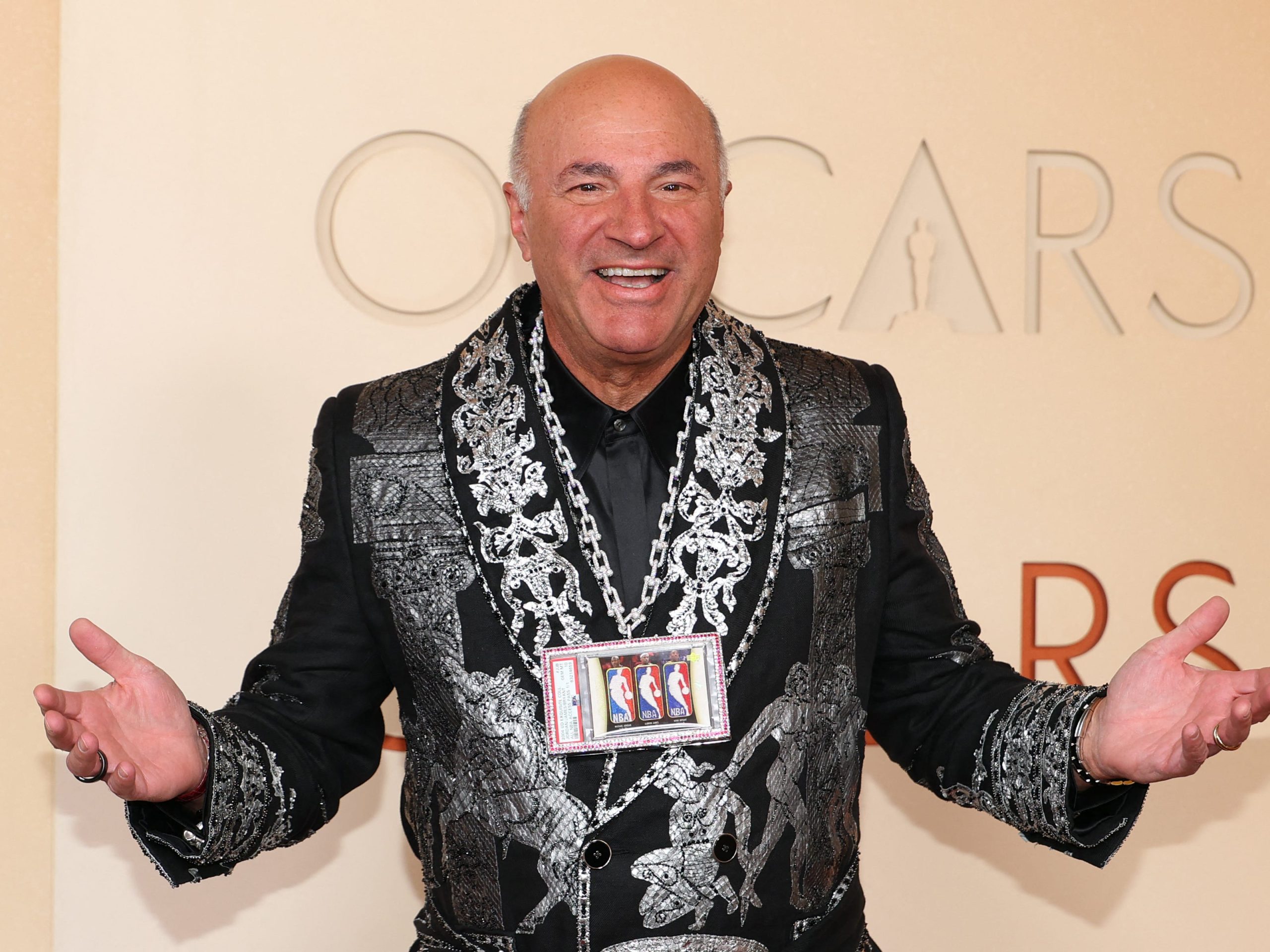 fox-news-meminta-maaf-karena-menyiarkan-klaim-kevin-o’leary-bahwa-penentangnya-terhadap-pusat-data-utah-adalah-proxy-pemerintah-tiongkok