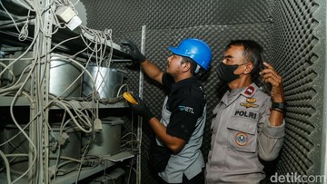 Viral Ruko di Bekasi Curi Listrik Diduga untuk Tambang Bitcoin