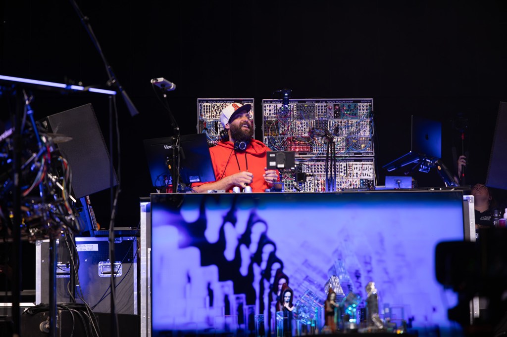 pretty-lights-umumkan-album-pertama-sejak-2013,-45-lagu-‘a-trip-thru-time-fantastic’